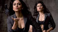 I wouldn't be able to carry the bold outfits: Zoa Morani