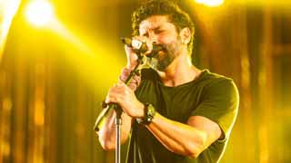 Farhan Akhtar to Release New Single ‘Reach For The Stars’ on This Date!