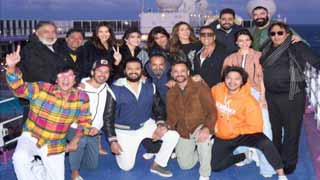 Housefull 5 team on a cruise shoot in London Makers drop the latest glimpse from the shoot!