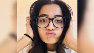 Rashmika Mandanna Shares Recovery Update After Minor Accident, Embraces Positivity and Laddoos!