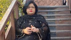 Pakistani Singer Shazia Manzoor Slaps Comedian Sherry Nanha Over 'Honeymoon' Remark During Live Show!