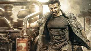 Jaat Review: A Power-Packed Action Drama Led by Sunny Deol's Unmatched Screen Presence!