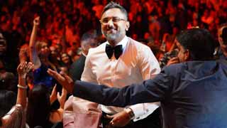 Yo Yo Honey Singh Talks About the Power of Courage and AI in Music at IIFA 2024!