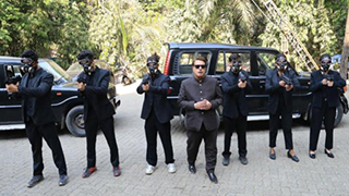 Tigmanshu Dhulia Returns as the Infamous Barbosa of Eye Gang in CID!