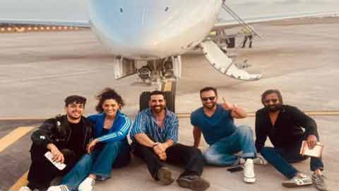 Akshay Kumar and Saif Ali Khan Complete Outdoor Schedule of Haiwaan Directed by Priyadarshan!