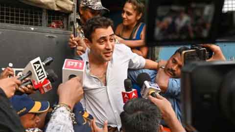 FRRO Issues Departure Notice to Imran Khan Over Participation in Anti-CEC Protest: Legal Team Prepares Bombay HC Challenge!