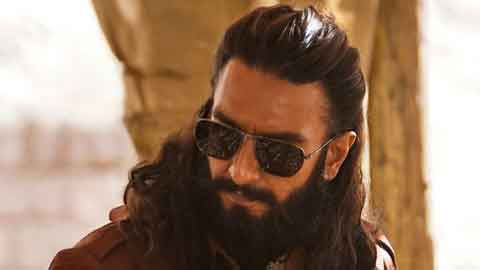 holi-surprise-dhurandhar2