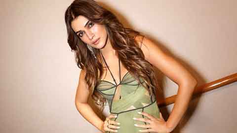 kriti-headline-maddock1