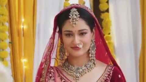 Shreya Jain Shares Her Bridal Look Experience in Prathaon Ki Odhe Chunri: Beendani!