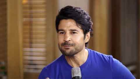 Rajeev Khandelwal Recalls Writing Poetry to Motivate Himself as a Child!