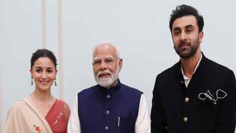 Ranbir Kapoor And Alia Bhatt Pledge to Revamp 20 Mumbai Municipal Schools as Birthday Gift to PM Narendra Modi!