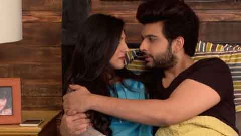 saanvie-alleges-karan-kissed