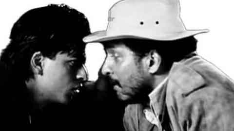 Shah Rukh Khan Pens Emotional Tribute to Nana Patekar!