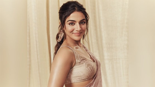 Wamiqa Gabbi drops an easter egg on her social media, check it out