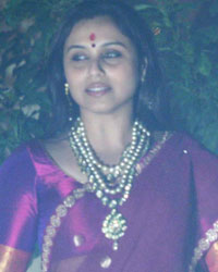 Rani Mukherjee at Aditya Chopra Diwali Bash 2013