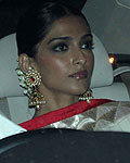 Sonam Kapoor at Amitabh Diwali Bash