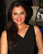 Deepshikha at Ashish Roy Birthday Bash