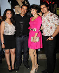 Munisha Khatwani, Manmeet, Nisha Rawal and Karan Mehra Munisha Khatwani, Manmeet, Nisha Rawal and Karan Mehra