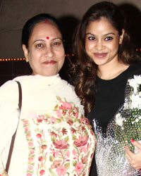 Sumona Chakravarti at Bappi Lahiri Wedding Anniversary