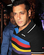 Salman Khan at Dewans Christmas Bash