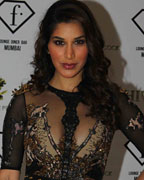 Sophie Choudhary at Falguni and Shane Peacock Bash