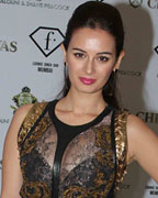 Evelyn Sharma at Falguni and Shane Peacock Bash