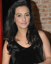 Momal Sheikh at Happy Bhaag Jayegi Wrap Up Party