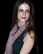 Mehr Jesia and Suzanne Roshan Mehr Jesia and Suzanne Roshan