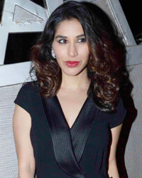 Sophie Choudry at Jackky Bhagnani Birthday Bash