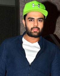 Manish Paul at Karanvir Bohra Birthday Celebration