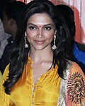 Deepika Padukone at Mahek Navin Wedding Reception