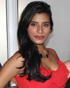 Gaelyn Mendonca, Kiran Juneja and Pooja Salvi