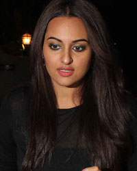 Sonakshi Sinha at R Rajkumar Completion Party