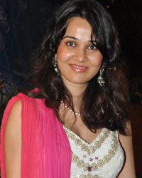 Ramesh and Seema Deo Wedding Anniversary