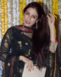 Tabu at Ronit Roy 50th Birthday Celebration