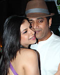 Sambhavna Seth and Ravi Kishan