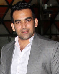 Zaheer Khan at Sanjay Kapoor Birthday Party