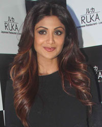 Shilpa Shetty at Shamita Shetty Birthday Party