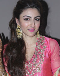 Soha Ali Khan at Soha Ali Khan Mehendi Ceremony