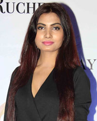 Avani Modi at Success Bash of La Ruche