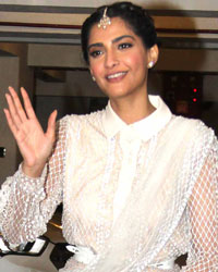 Sonam Kapoor at Success Party of Ki and Ka Film