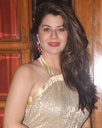 Kainaat Arora at Videocon Bash to Felicitate Anu Malik