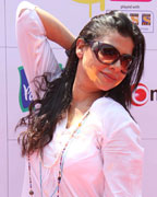 Sambhavna Seth at Zoom Holi Party 2013