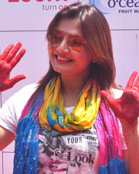 Deepshikha at Zoom Holi Party 2016