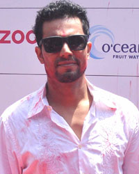 Randeep Hooda at Zoom Holi Party 2016