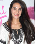 Tara Sharma at 10ml Love Press Meet