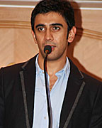 Amit Sadh at 15th Terry Fox Run PC