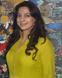 Juhi Chawla at A Retrospective J P Singhal Exhibition Launch