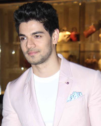 Sooraj Pancholi at A Suit to Travel Launch