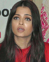 Aishwarya Rai at AIDS Day Awareness Event by UNAIDS